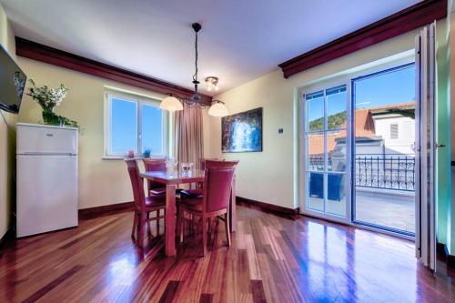 Seafront Apartment Duo — Vis — photo 5