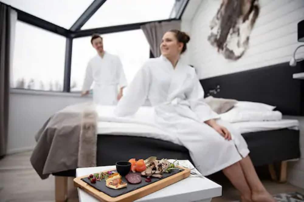 Santa’s Igloos Arctic Circle in Rovaniemi, Finland