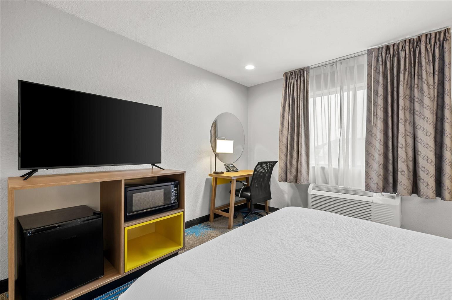 Days Inn by Wyndham Wall - photo 23