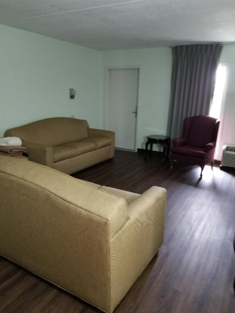 Best Way Inn Madison - photo 17