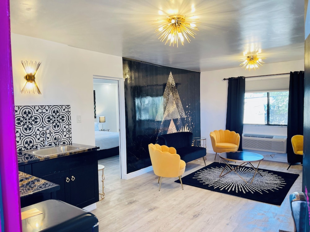 Hotel Zazz - photo 29