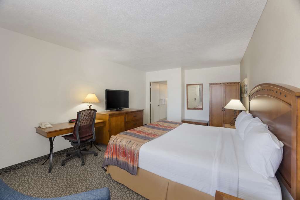 Best Western Kokopelli Lodge - photo 13