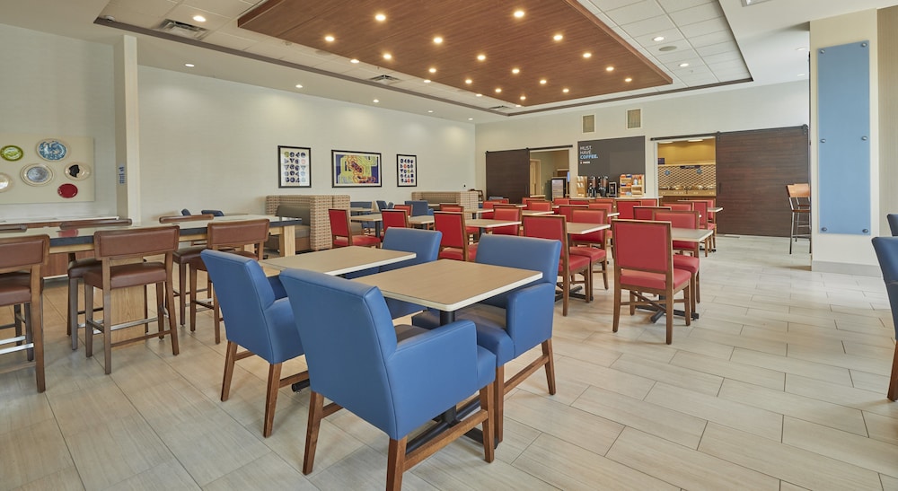 Holiday Inn Express Eugene Springfield by IHG - photo 30