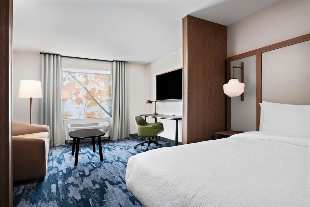 Fairfield by Marriott Inn & Suites Chino - photo 10