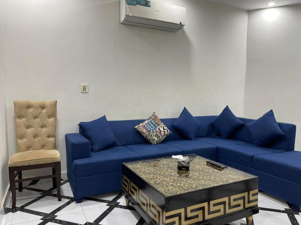 Midway Residency - carbon neutral hotel in Lahore