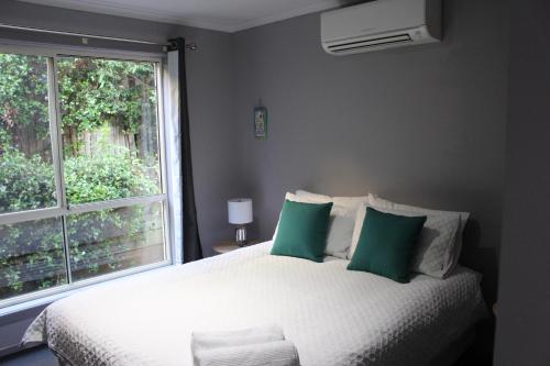 Aqualuna Apartments — 4-Star Luxury Hotel in Coffs Harbour, Australia