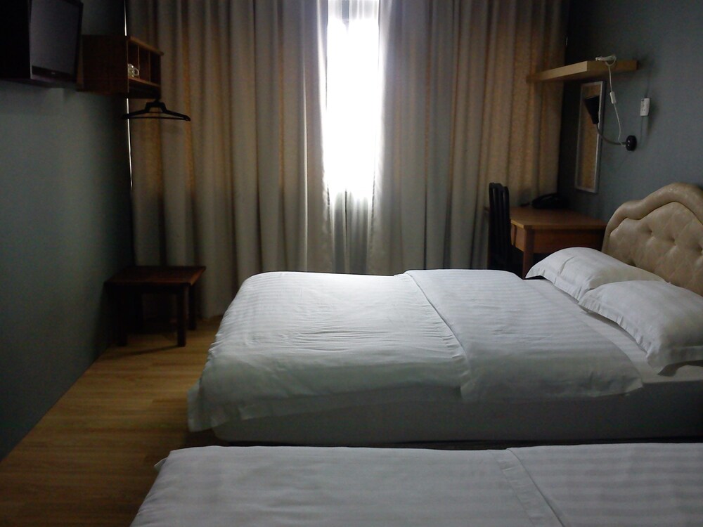 Rafflesia Inn — Kuching — photo 5