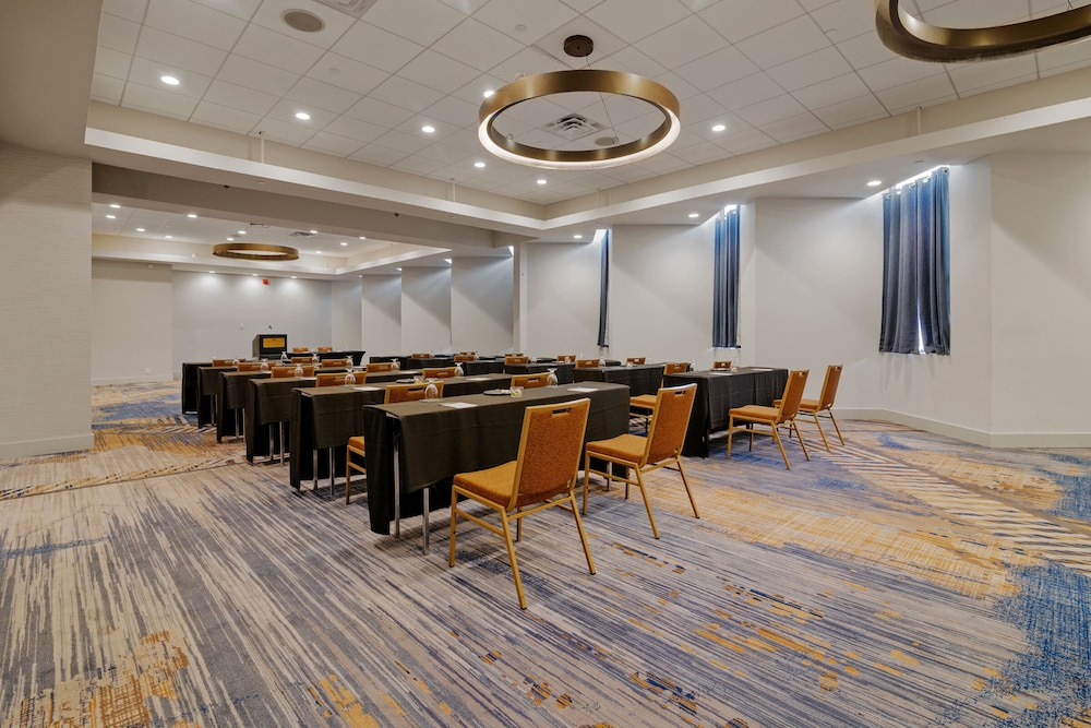 Crowne Plaza Houston Med Ctr Galleria Area by IHG - photo 89