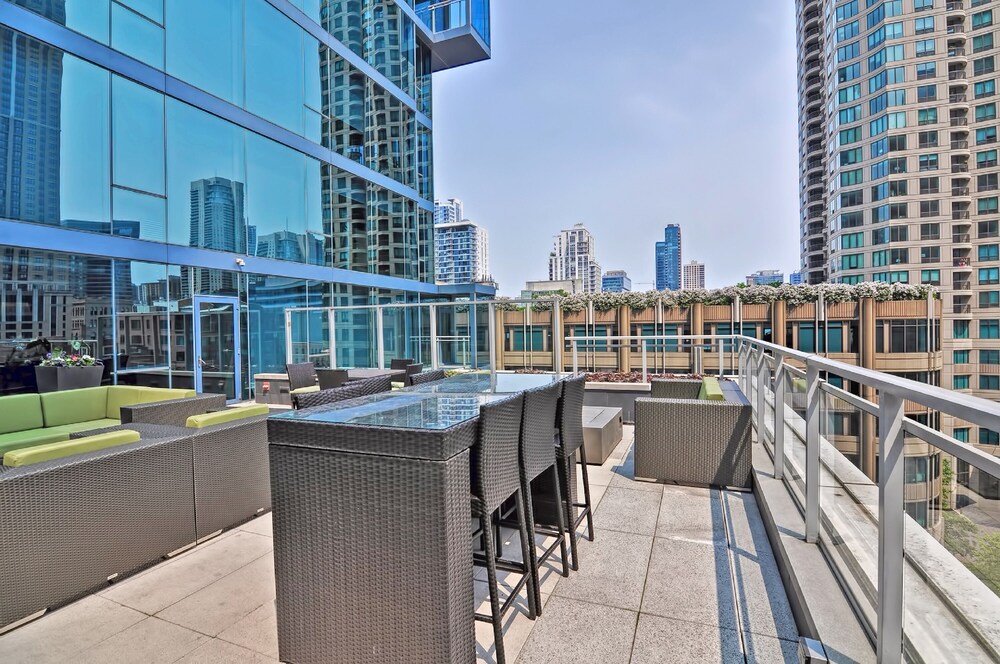Furnished Suites in the Heart of River North - photo 41