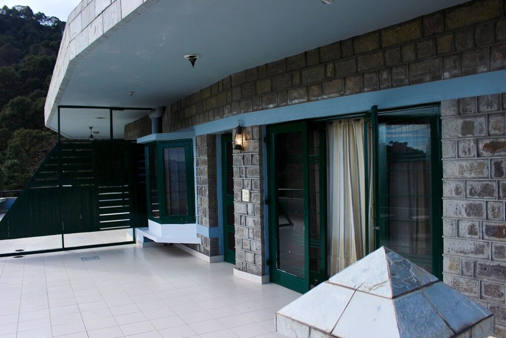 The Sonnet Ménage in Kasauli, India