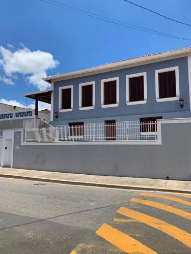 Casarão Ondina — hotel in Espirito Santo Do Pinhal