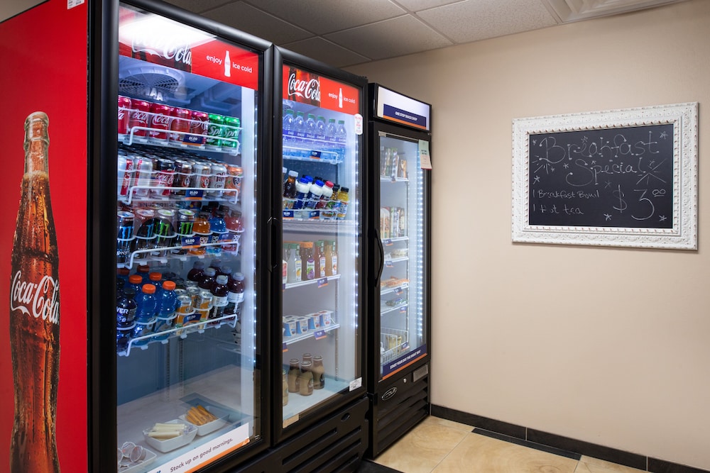 Candlewood Suites Olathe by IHG - photo 28