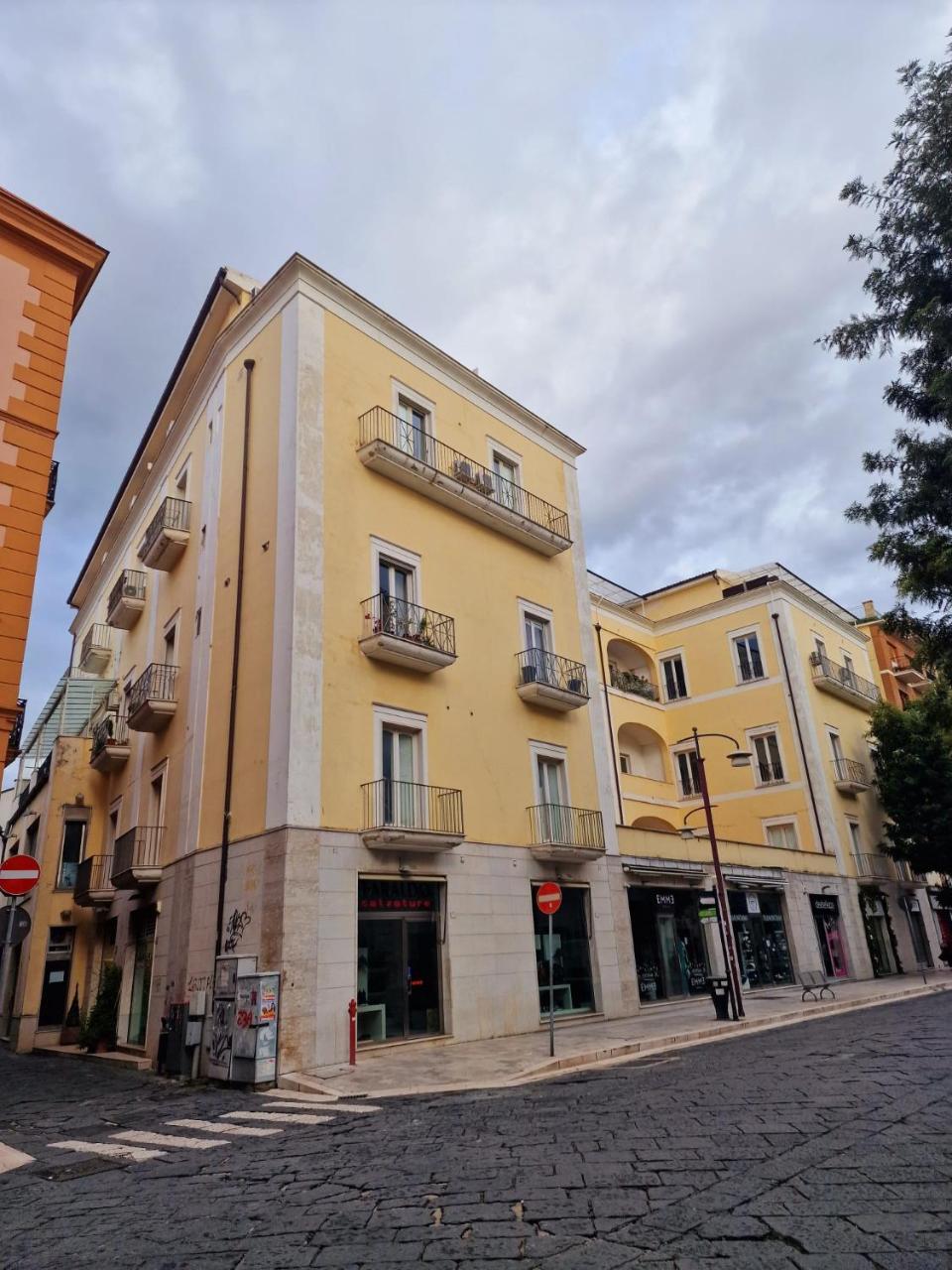 La Terrazza Home — 4-Star Luxury Hotel in Caserta, Italy
