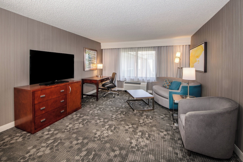 Courtyard by Marriott Oakland Airport - photo 28