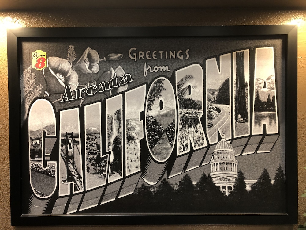 Super 8 by Wyndham Arcata - photo 2