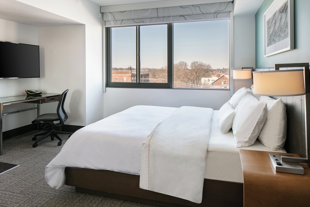 Element Omaha Midtown Crossing - photo 6
