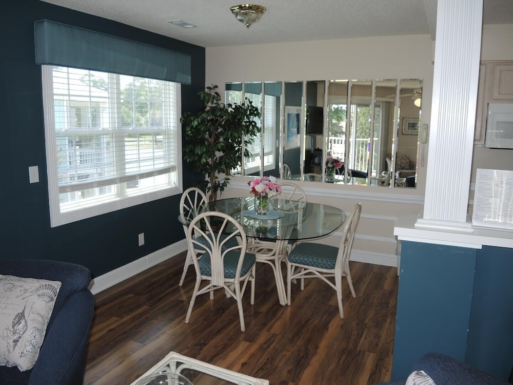 Golf Resort Villa 509 within Walking Distance to Food and the Pool by RedAwning - photo 22
