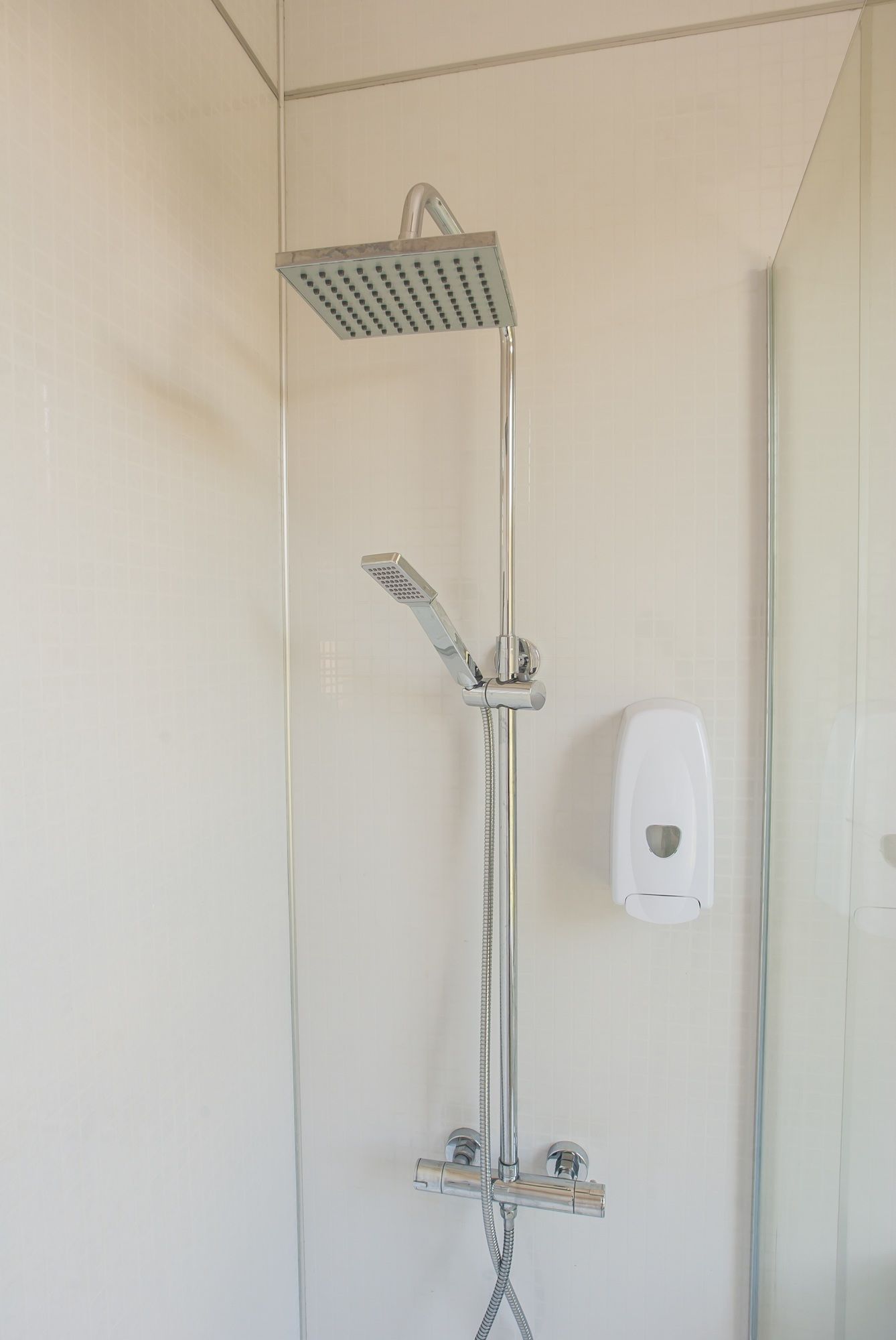 Piccadilly - carbon neutral hotel in Bournemouth
