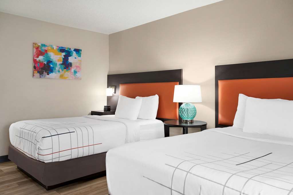 La Quinta Inn by Wyndham Columbus Dublin - photo 20