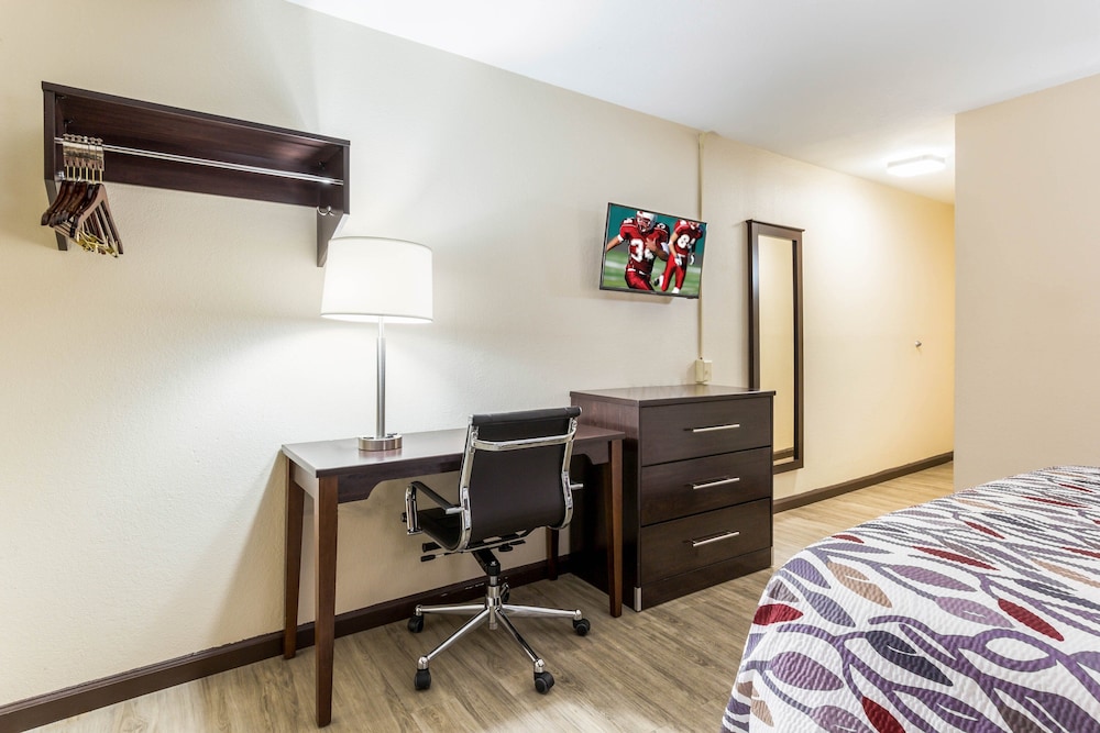 Red Roof Inn Dry Ridge - photo 11