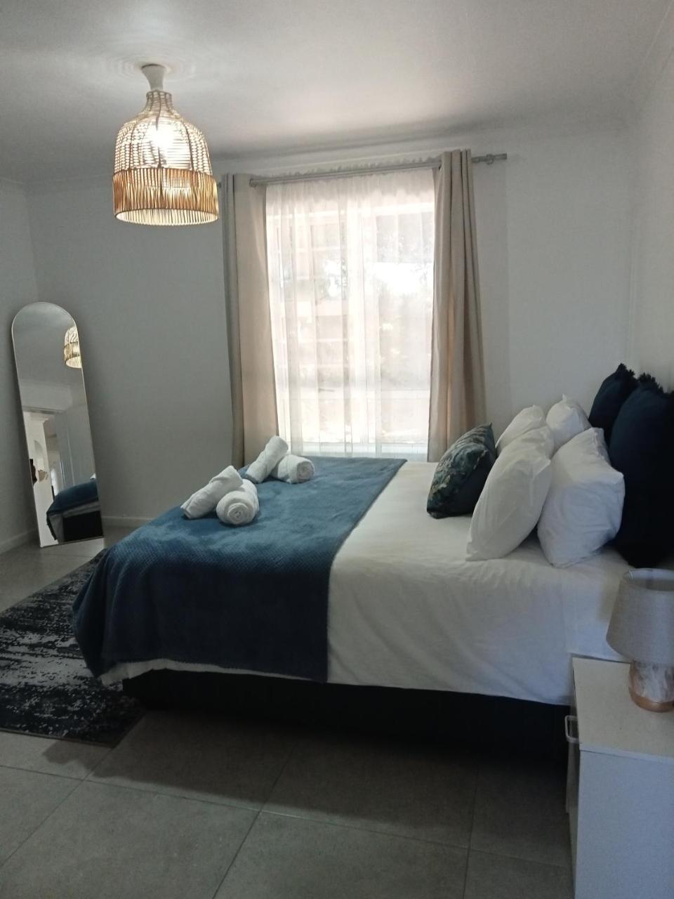 Pinelands Apartment