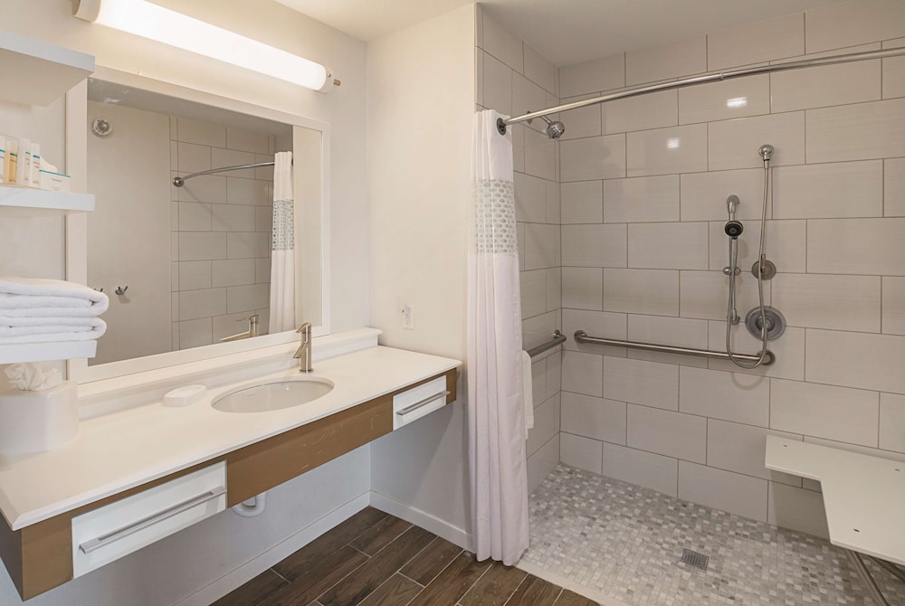 Hampton Inn & Suites Colleyville DFW Airport West - photo 27