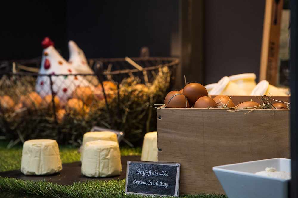 מזון ומשקאות