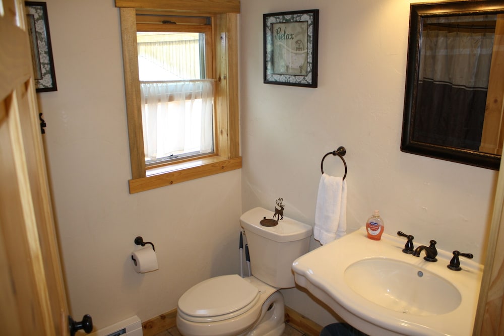 The Historic Wapiti Lodge - photo 113