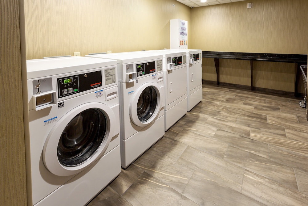 Holiday Inn Express & Suites Billings by IHG - photo 38