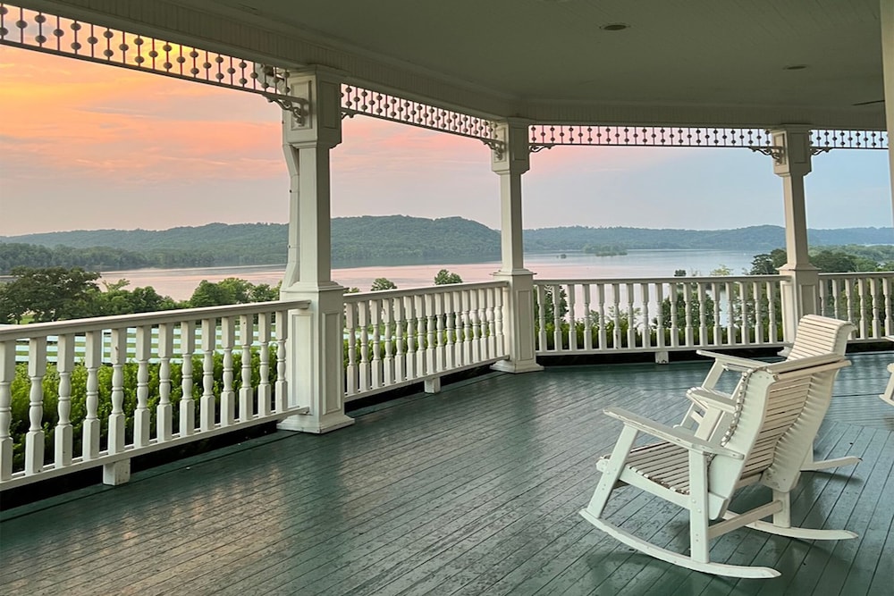 Whitestone Inn - photo 103