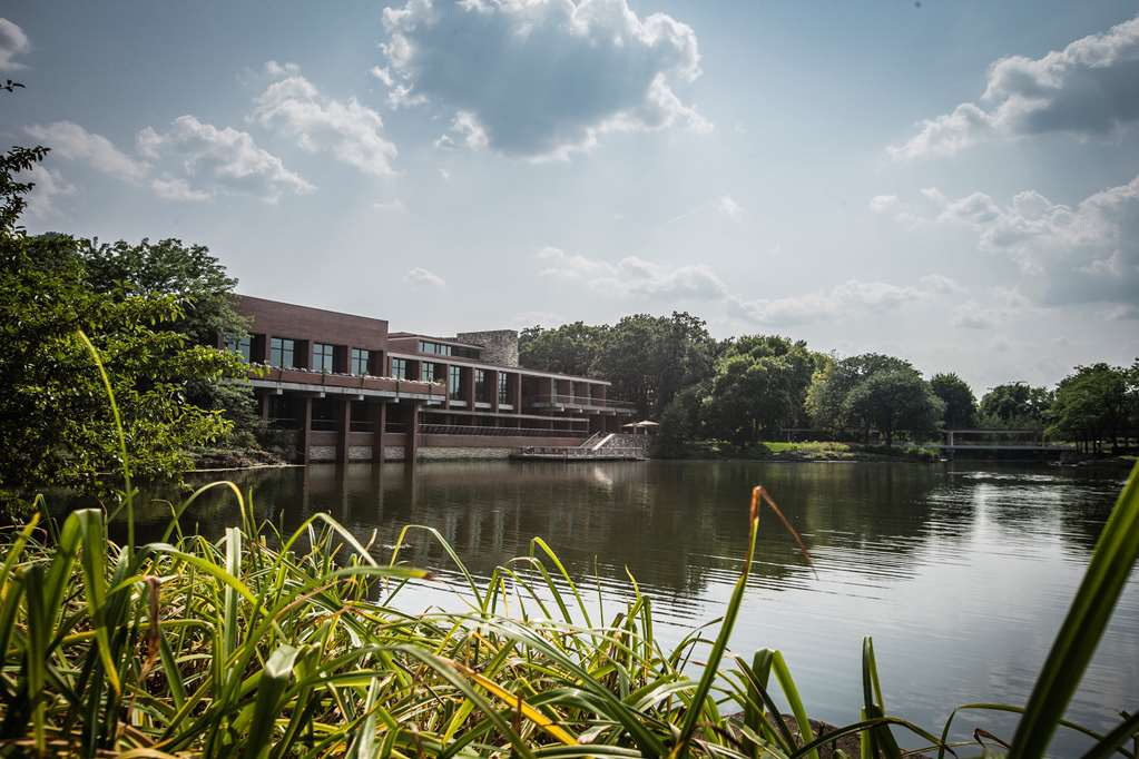 Hyatt Lodge Oak Brook Chicago - photo 17