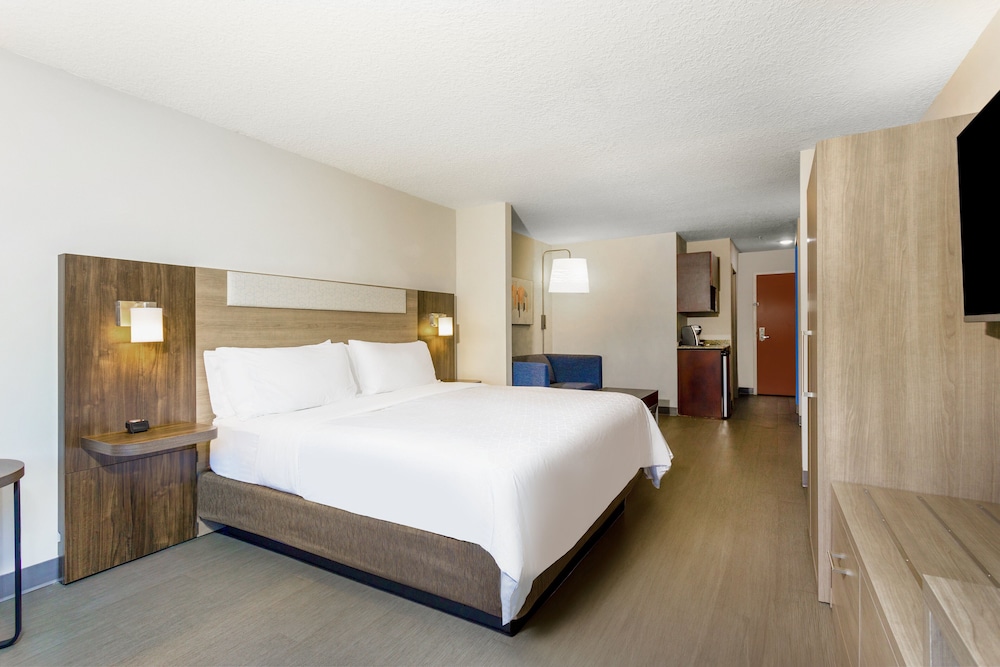 Holiday Inn Express & Suites Jacksonville Atlantic Beach by IHG - photo 18