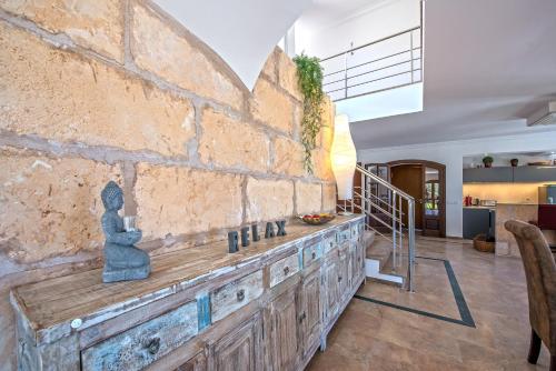Finca Inka - carbon neutral hotel in Porreres