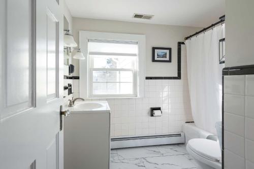 Stay at Beverly Shops - carbon neutral hotel in Beverly
