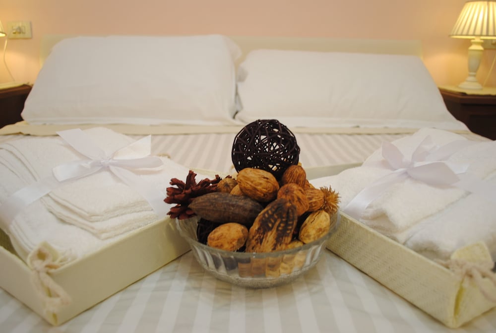 Dreaming Navona Rooms — 4-Star Luxury Hotel in Rome, Italy