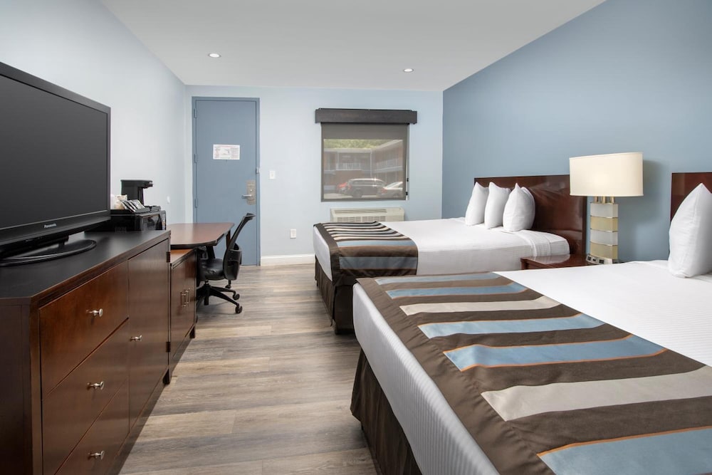 Ivy City Hotel - photo 11