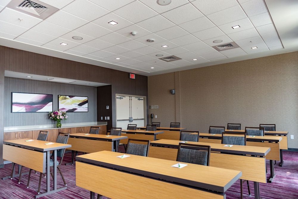 Courtyard by Marriott Omaha East Council Bluffs IA - photo 59