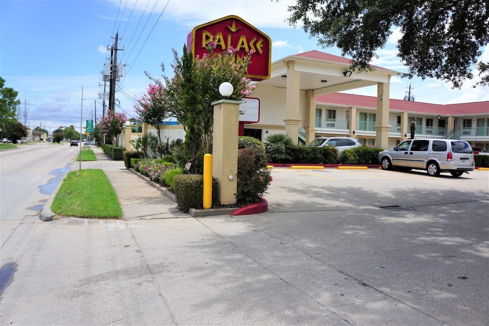 Palace Inn Antoine - photo 38