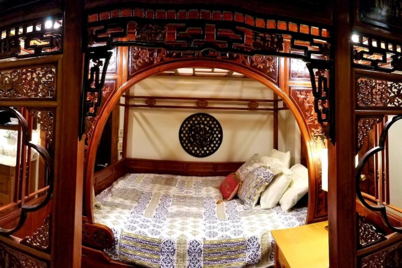 Zen Suite — 4-Star Luxury Hotel in Stanardsville, United States