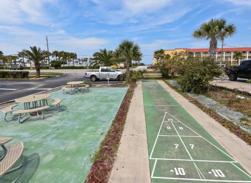 MC315 Mariner's Cove by RedAwning - photo 8