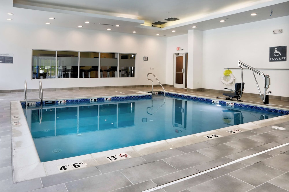 Hilton Garden Inn Bel Air - photo 42