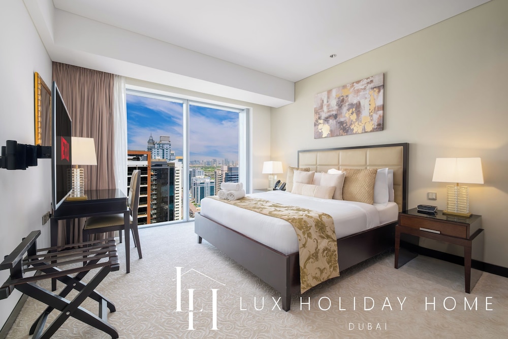 Lux The Jw Marina Suite — 4-Star Luxury Hotel in Dubai, United Arab Emirates