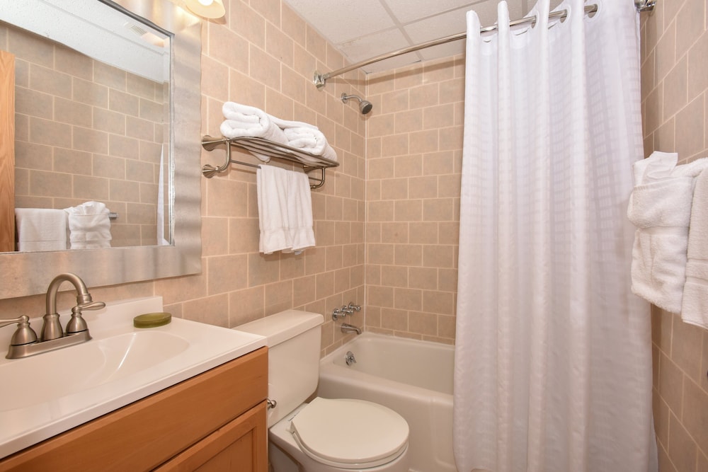 Slopeside Hotel A Vail Resorts Property - photo 62
