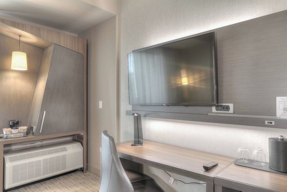 Courtyard by Marriott Pigeon Forge - photo 55