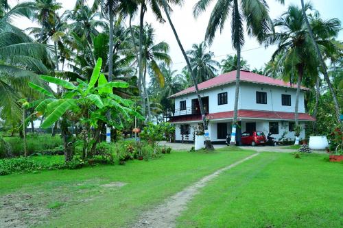 Royal Beach Abode - last minute hotel in Cochin