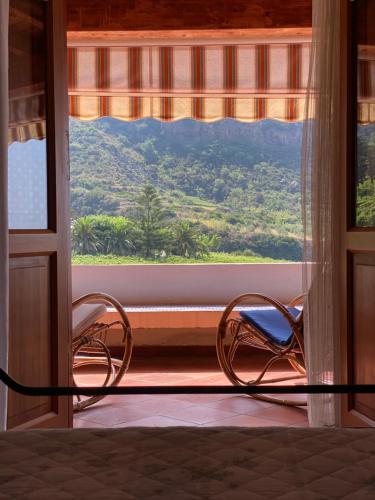 Casa La Rosa — 4-Star Luxury Hotel in Leni, Italy