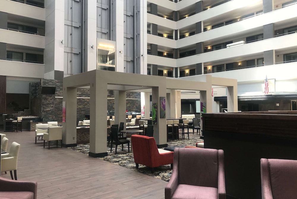 Ramada by Wyndham Southfield - featured photo