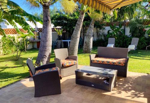 Chalet de 2 chambres avec jardin clos et wifi a Saint Joseph — 4-Star Luxury Hotel in Saint-Joseph, Réunion