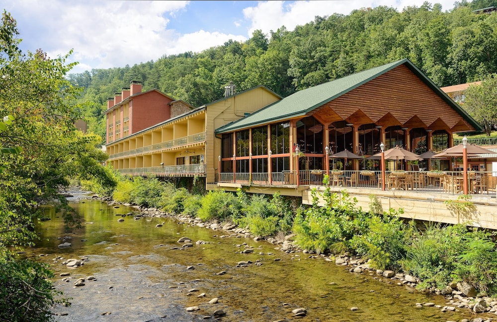 River Terrace Resort & Convention Center - featured photo