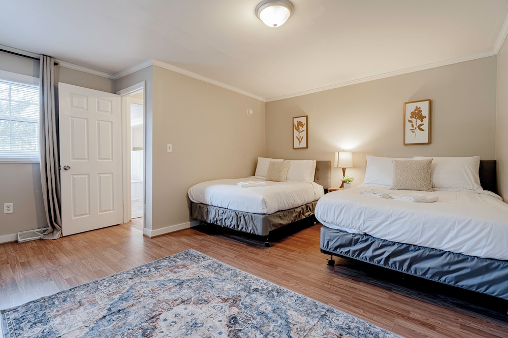 Columbia Duet 2 Units — hotel in West Columbia